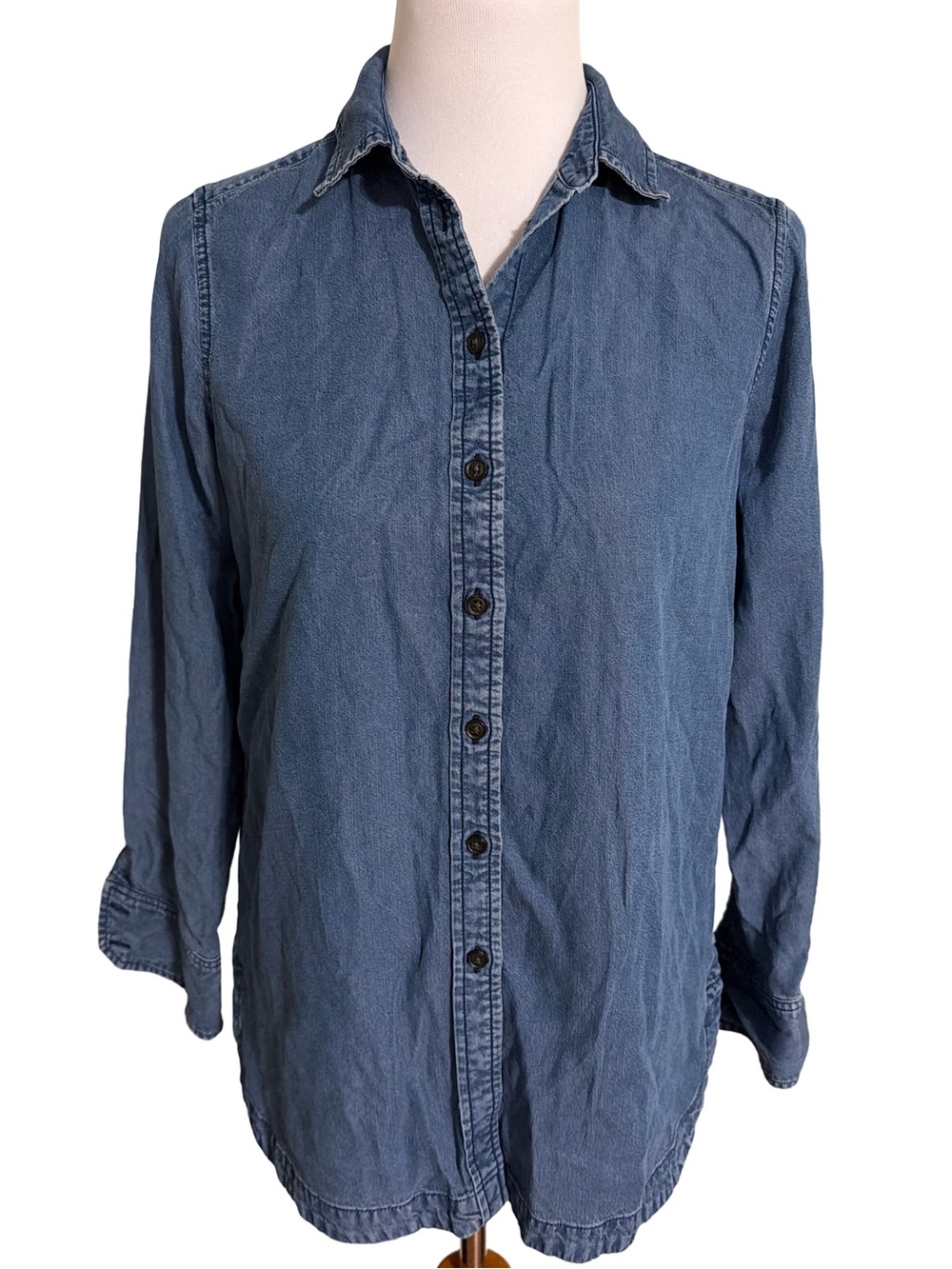 Banana Republic Blue Denim Parker Tunic Fit Button-Down Shirt